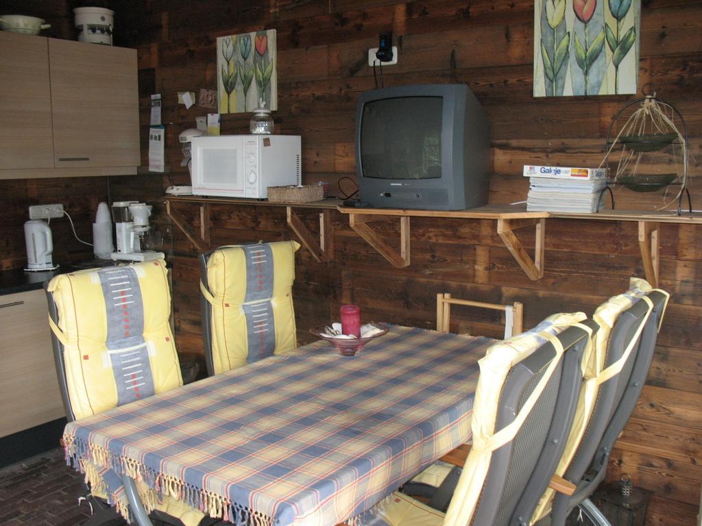 Bed and Breakfast Altijd Zon Осс Экстерьер фото