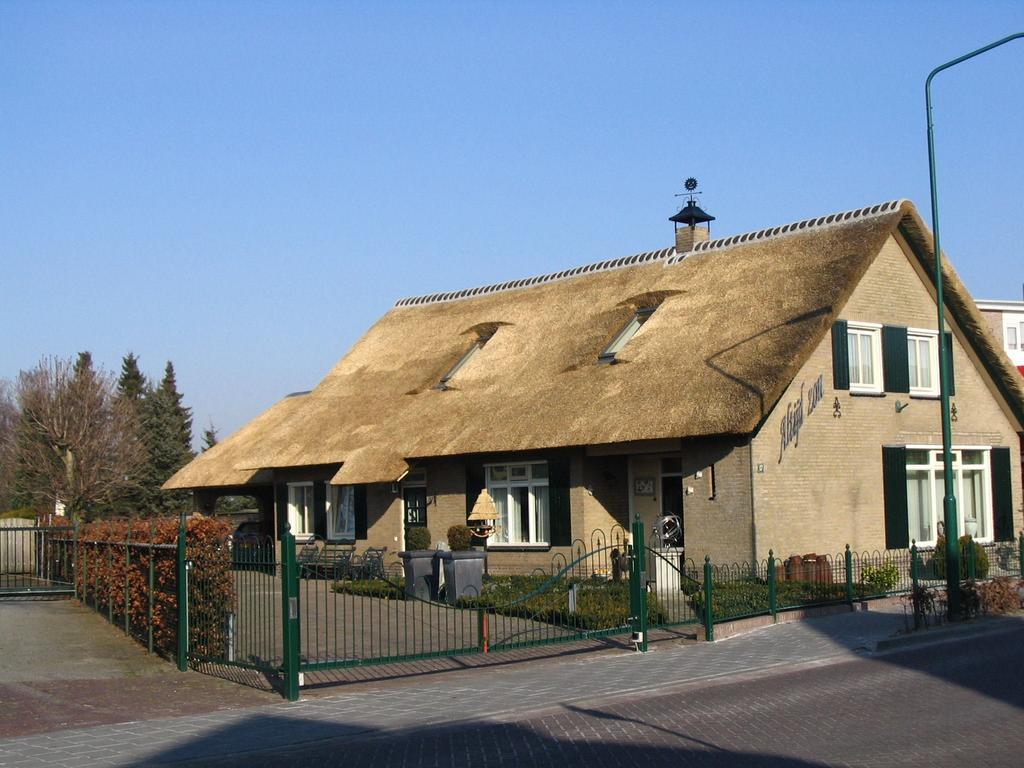 Bed and Breakfast Altijd Zon Осс Экстерьер фото